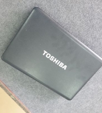 Bộ vỏ Laptop Toshiba Satellite C640 (đen)
